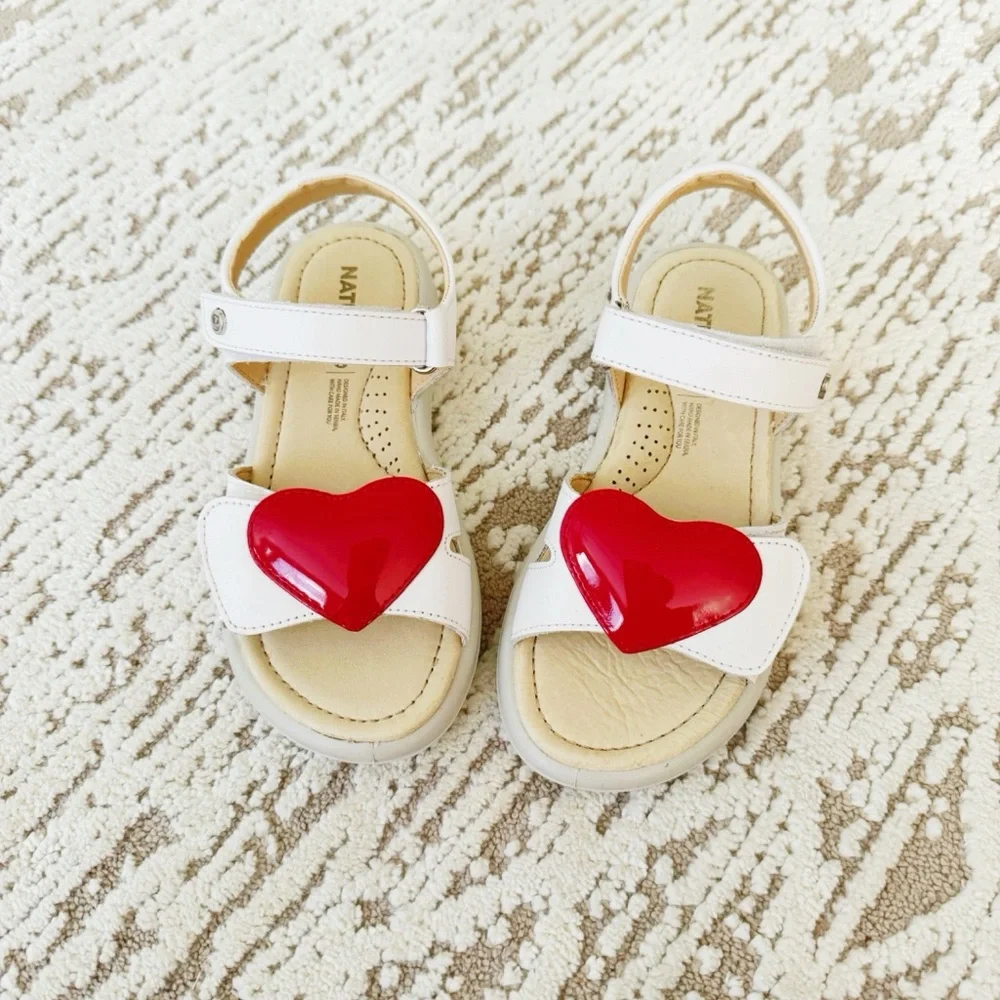 Naturino Velcro sandals with heart ♥️